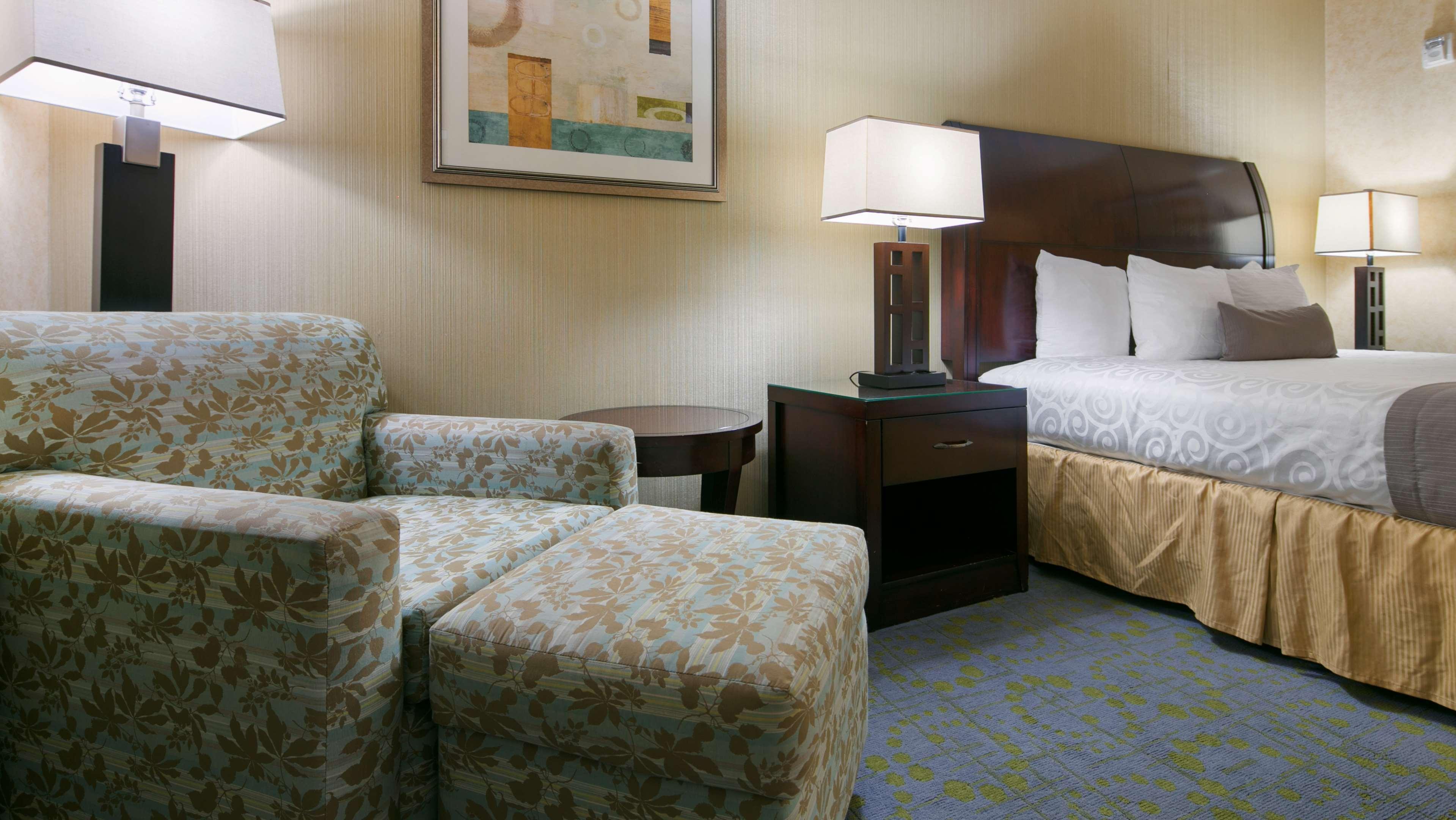 Best Western Plus Wasco Inn & Suites Εξωτερικό φωτογραφία