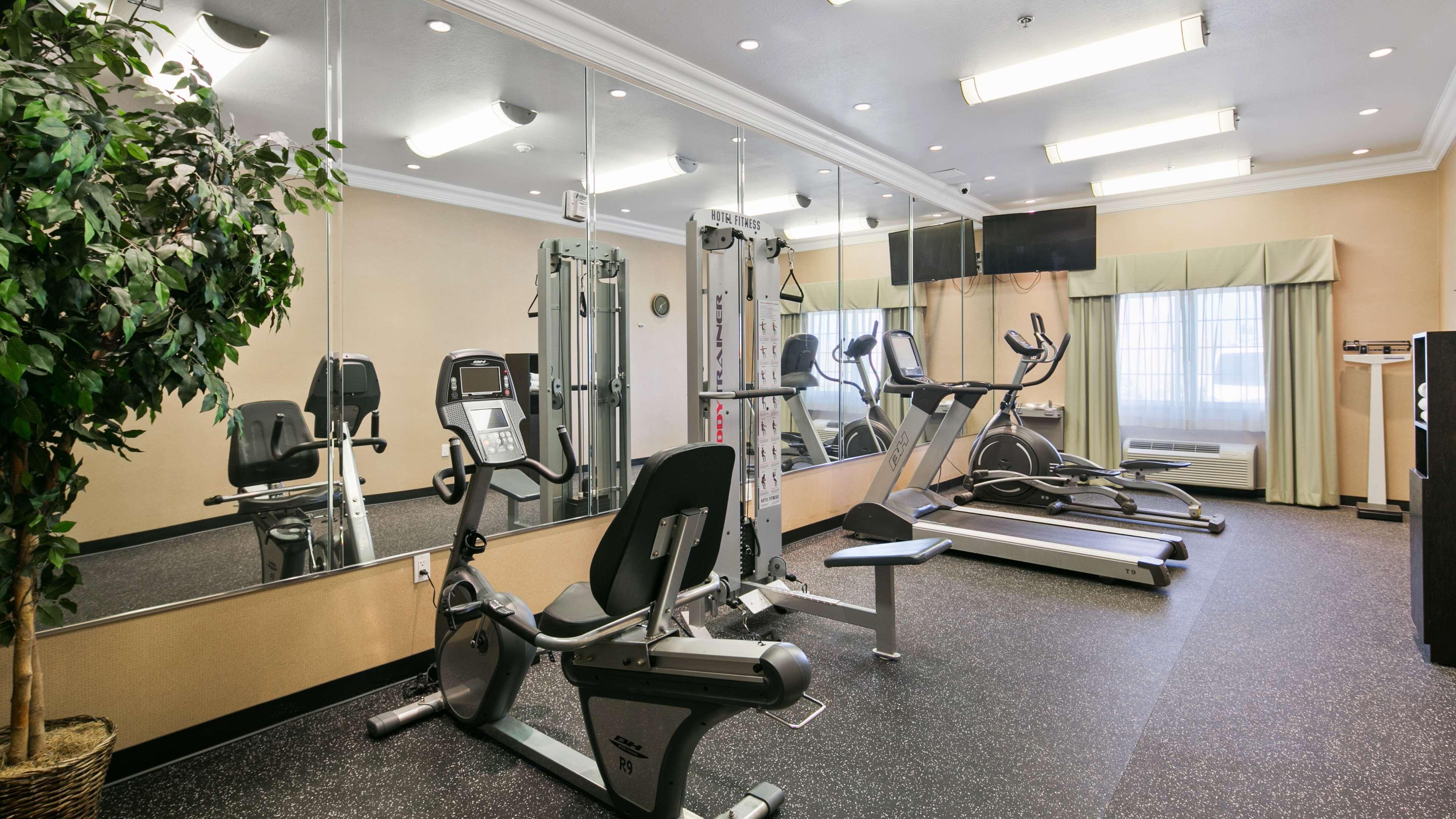 Best Western Plus Wasco Inn & Suites Εξωτερικό φωτογραφία