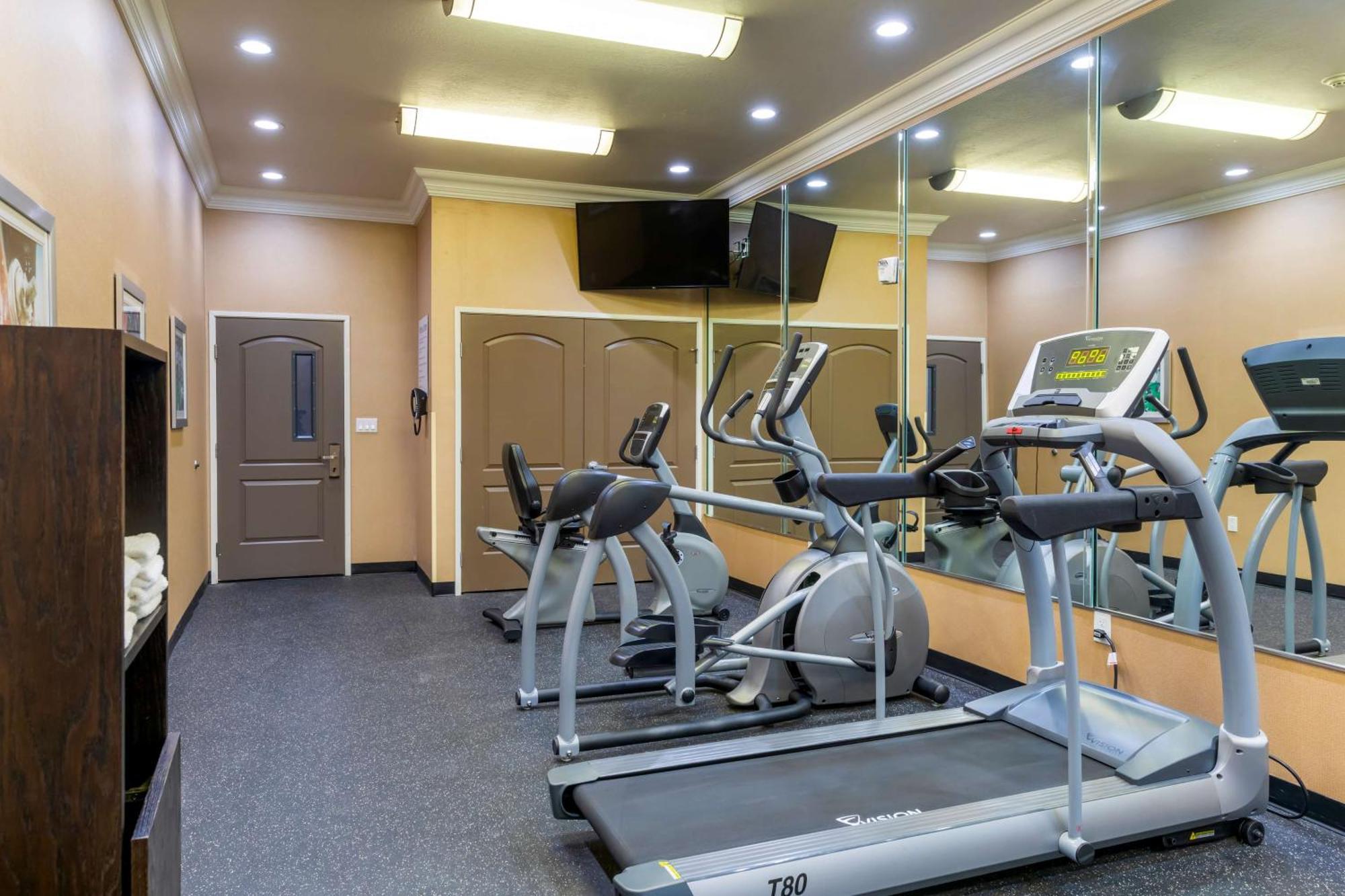 Best Western Plus Wasco Inn & Suites Εξωτερικό φωτογραφία