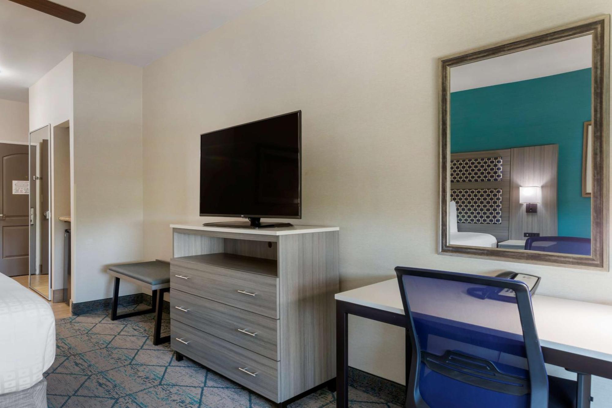 Best Western Plus Wasco Inn & Suites Εξωτερικό φωτογραφία